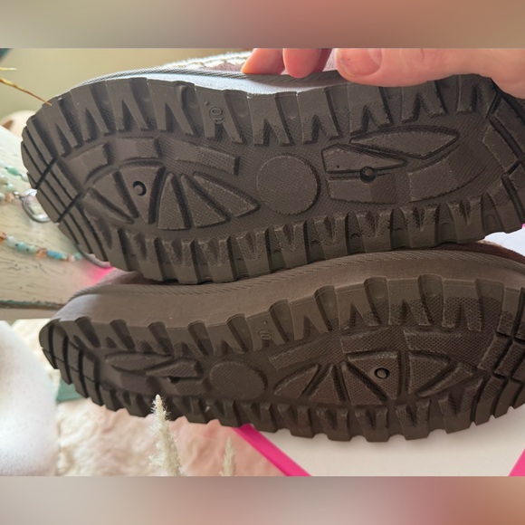 Boho / hippie Brown loafer Shoes with Cream Trim new in the box - Picture 6 of 9